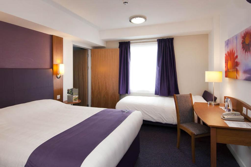 Premier Inn Southampton Airport North Stoneham Номер фото