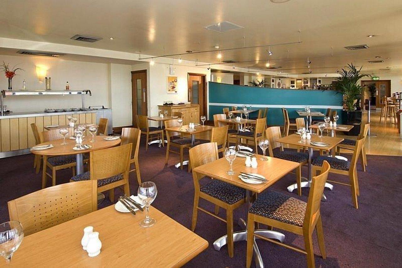 Premier Inn Southampton Airport North Stoneham Экстерьер фото