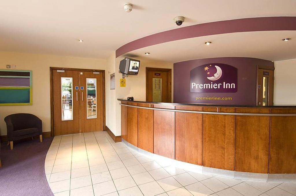 Premier Inn Southampton Airport North Stoneham Экстерьер фото